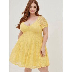 Torrid x Betsey Johnson Sweetheart Fit & Flare Yellow Lace Dress - Size 4X - Pre